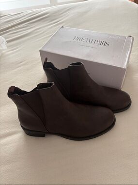 Dream Pairs Women’s Chukka Chelsea Boot - Dark Brown